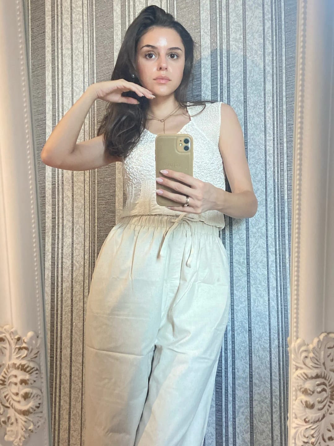 Customer photo review of Kendall Wide Leg Linen Pants