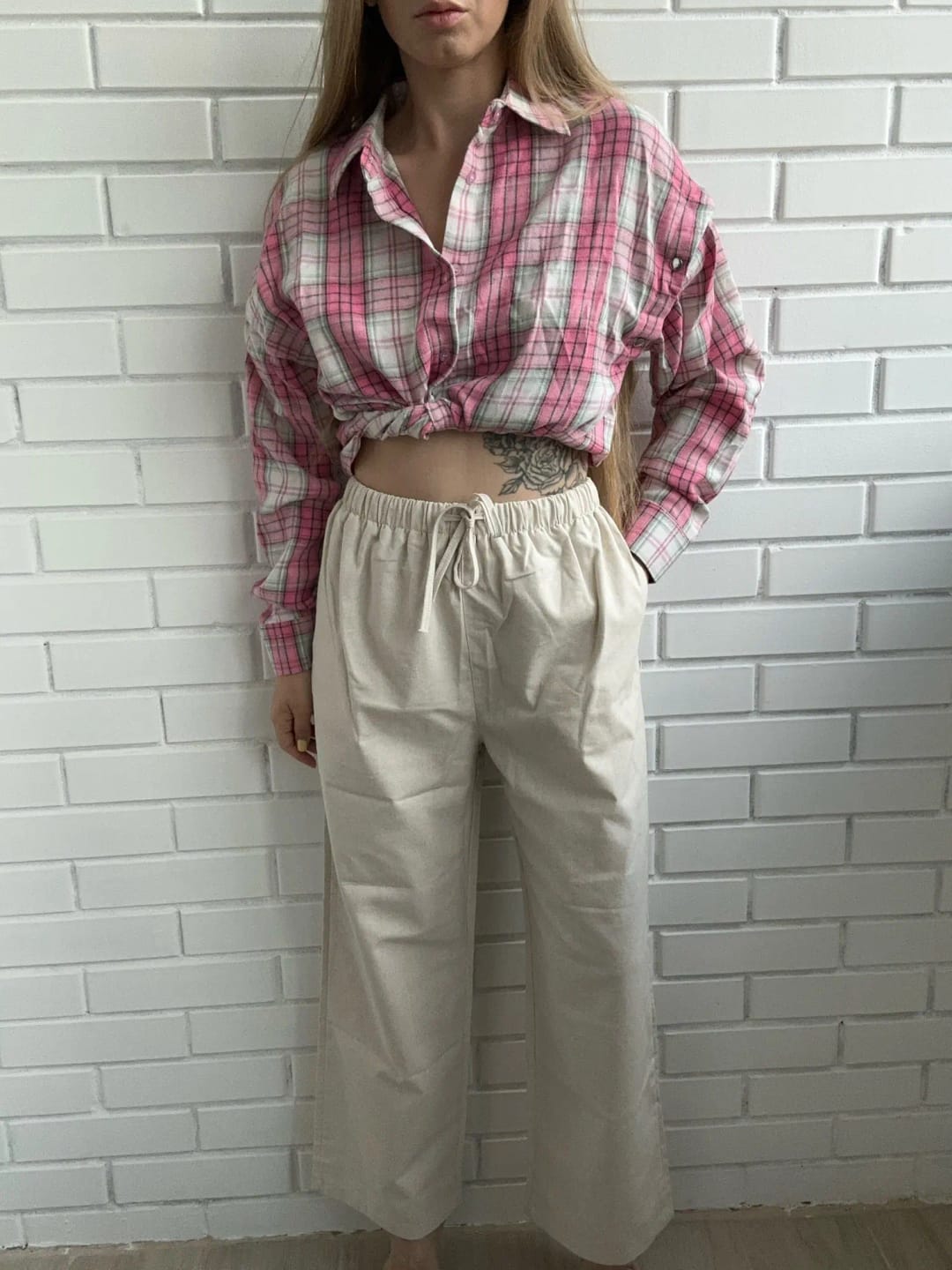 Customer photo review of Kendall Wide Leg Linen Pants
