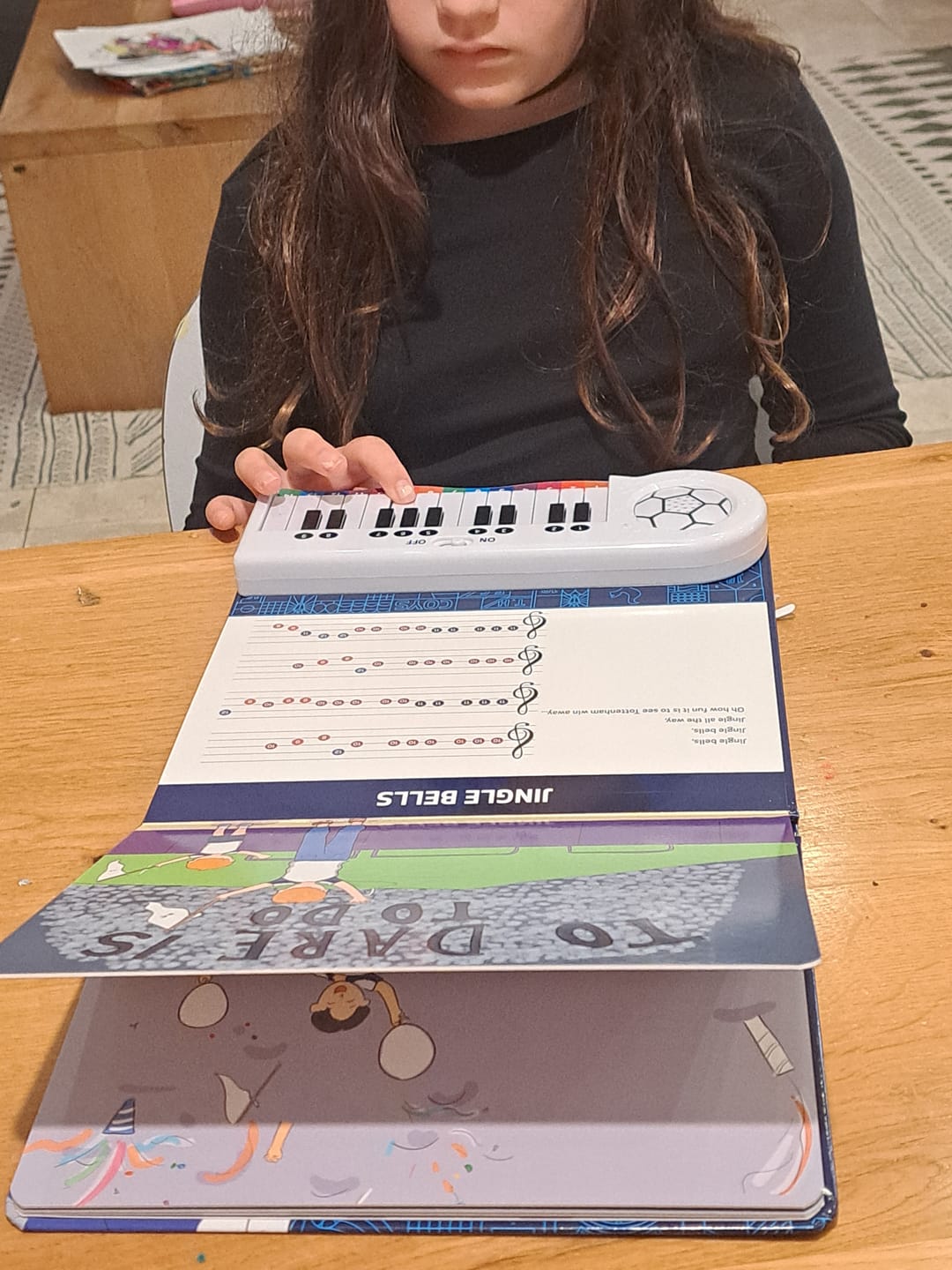 Customer photo review of Tottenham Hotspur Fan Chants Piano Book