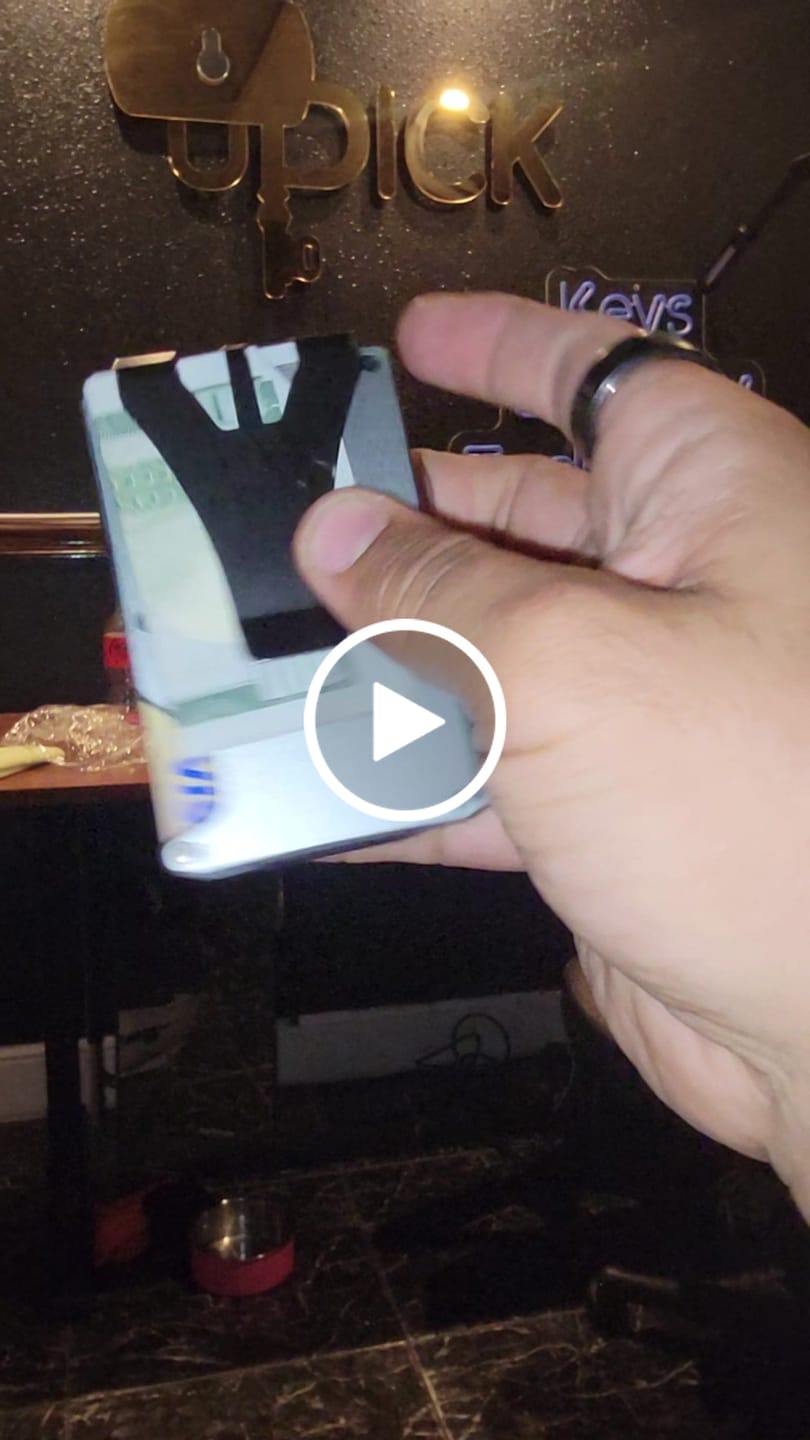 Customer video review of AirWallet