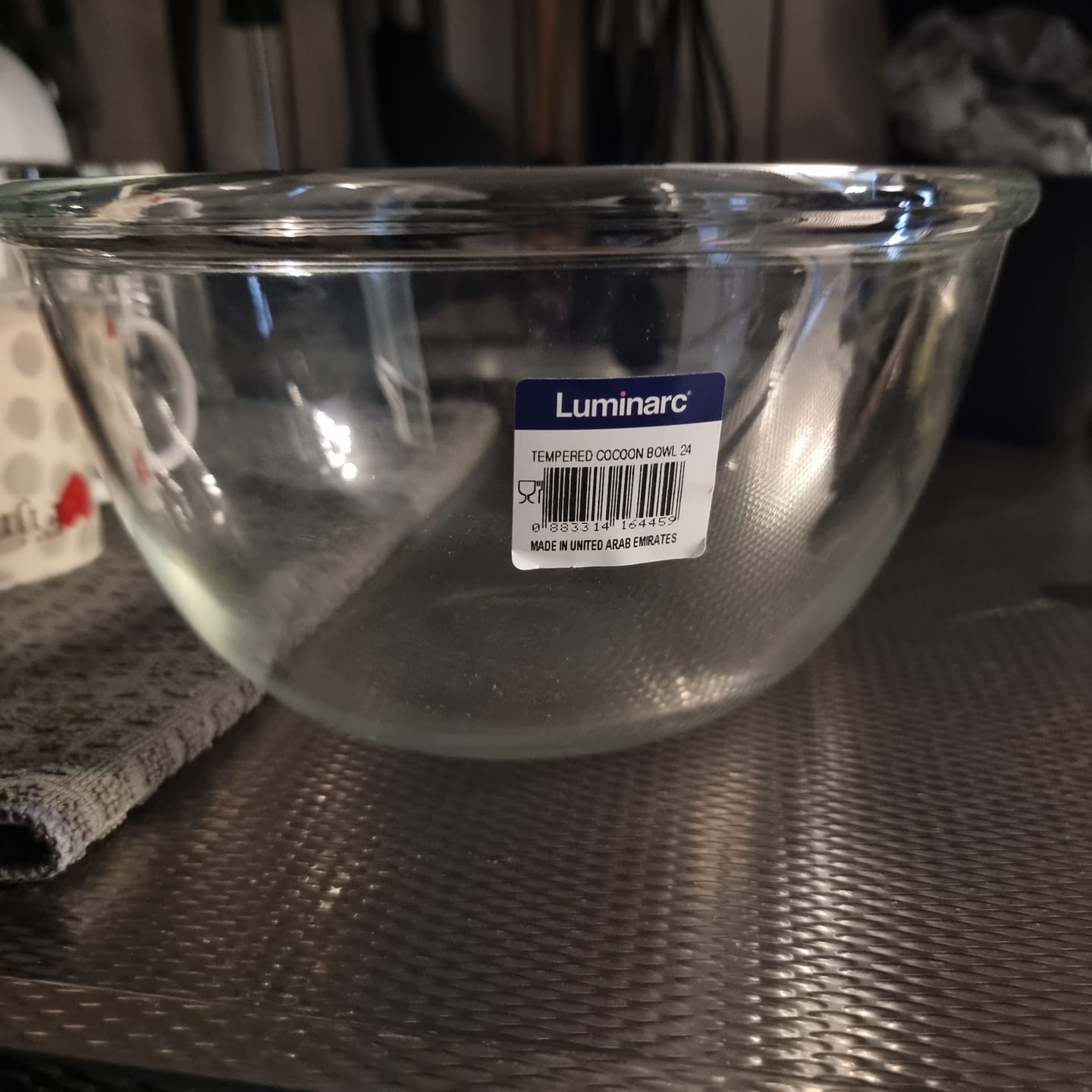 Customer photo review of Luminarc Saladeschaal / Beslagkom / Mengkom Cocoon Glas ø 24 cm / 3.6 Liter