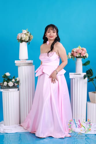 Customer photo review of 16" Hollywood Waves