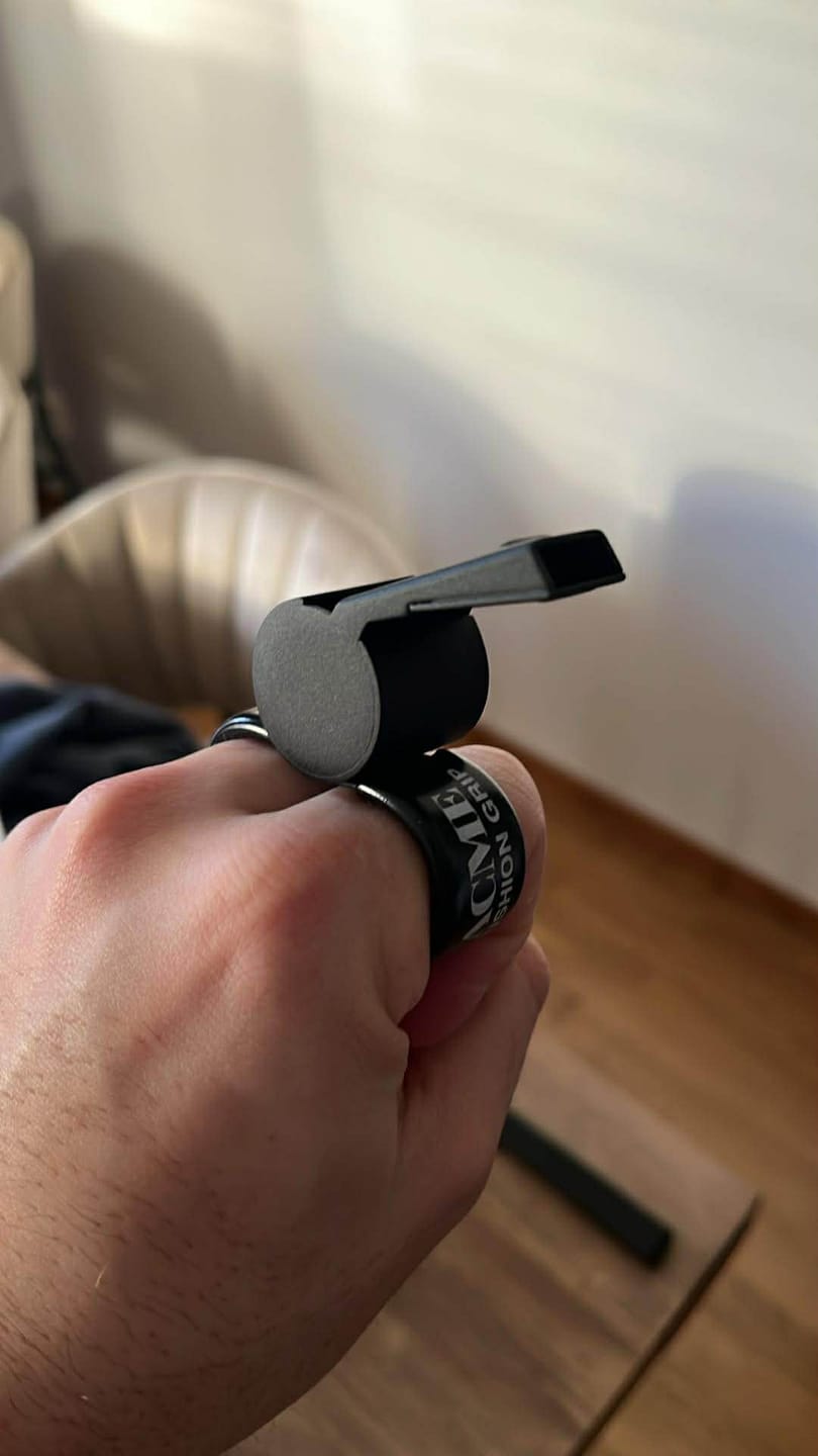 Customer photo review of ACME WHISTLE THUNDERER 477/58.5 MATTE BLACK SPECIAL EDITION