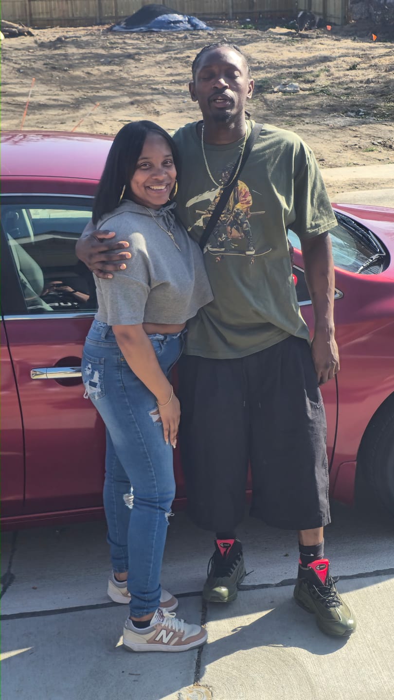 Customer photo review of African DreadLocks Skateboard Samurai Softstyle Tee