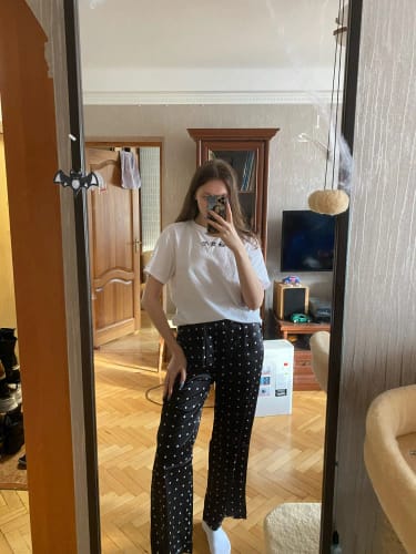Customer photo review of Elizabeth Polka Dot Wide Leg Linen Pants