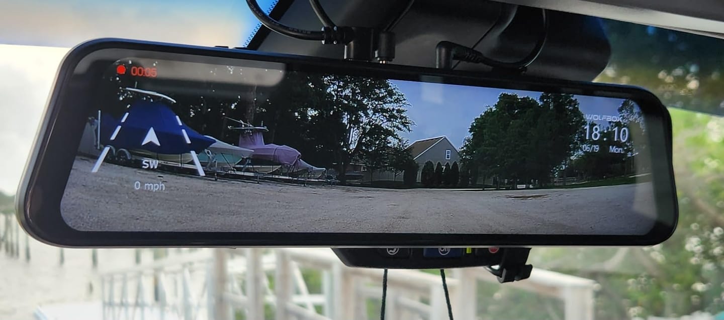 Customer photo review of 10" Elite | 4K Front + 2K Rear Smart Streaming Mirror