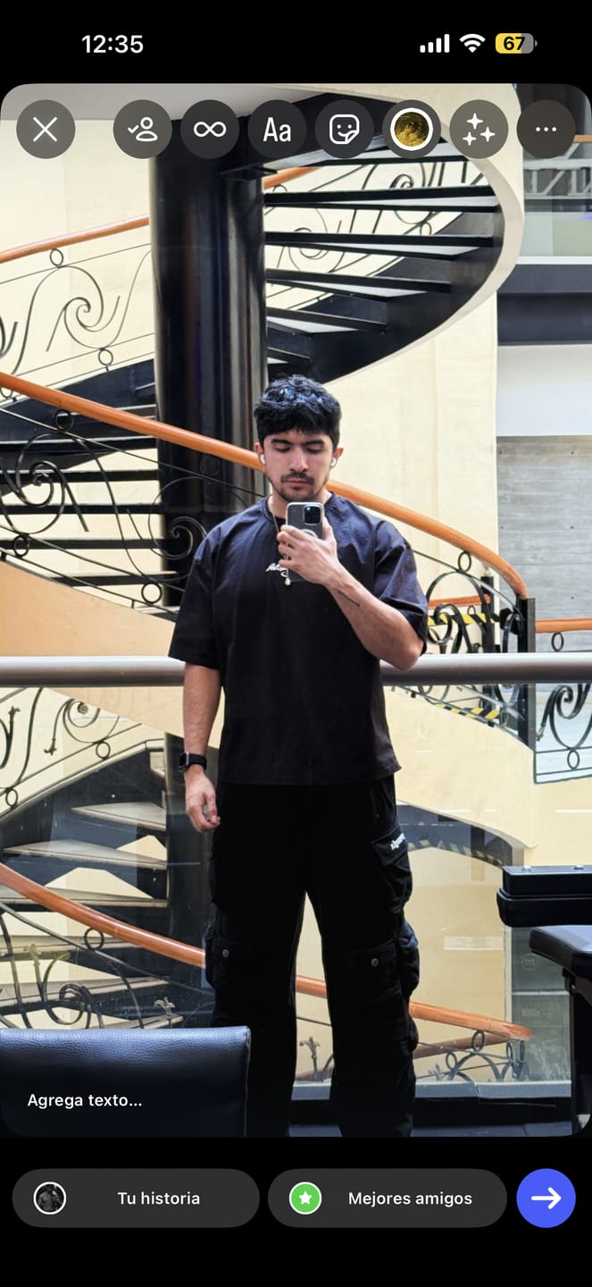 Customer photo review of 2005 - Hella Pocket Sweats