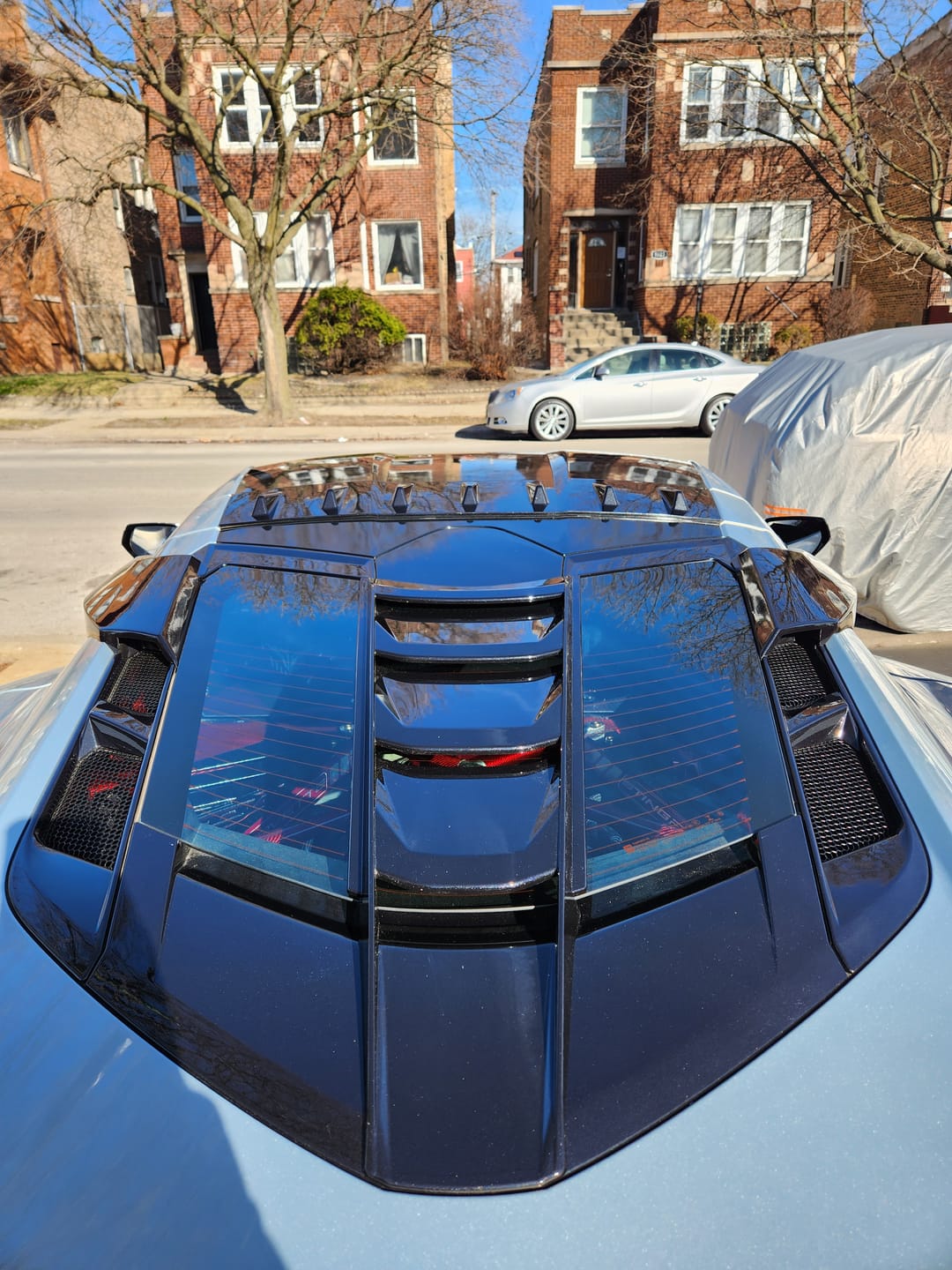Customer photo review of Corvette C8 | ZR1 Style CARBON FLASH Rear Window Vent Louver Cover