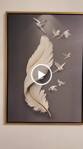 Customer video review of WHITE DOVE FEATHER CANVAS