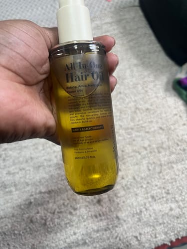 Customer photo review of All-In-One Hair Oil 200ml