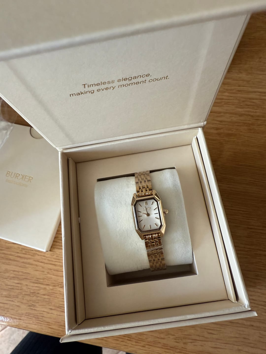 Customer photo review of Isabell Petite Gold
