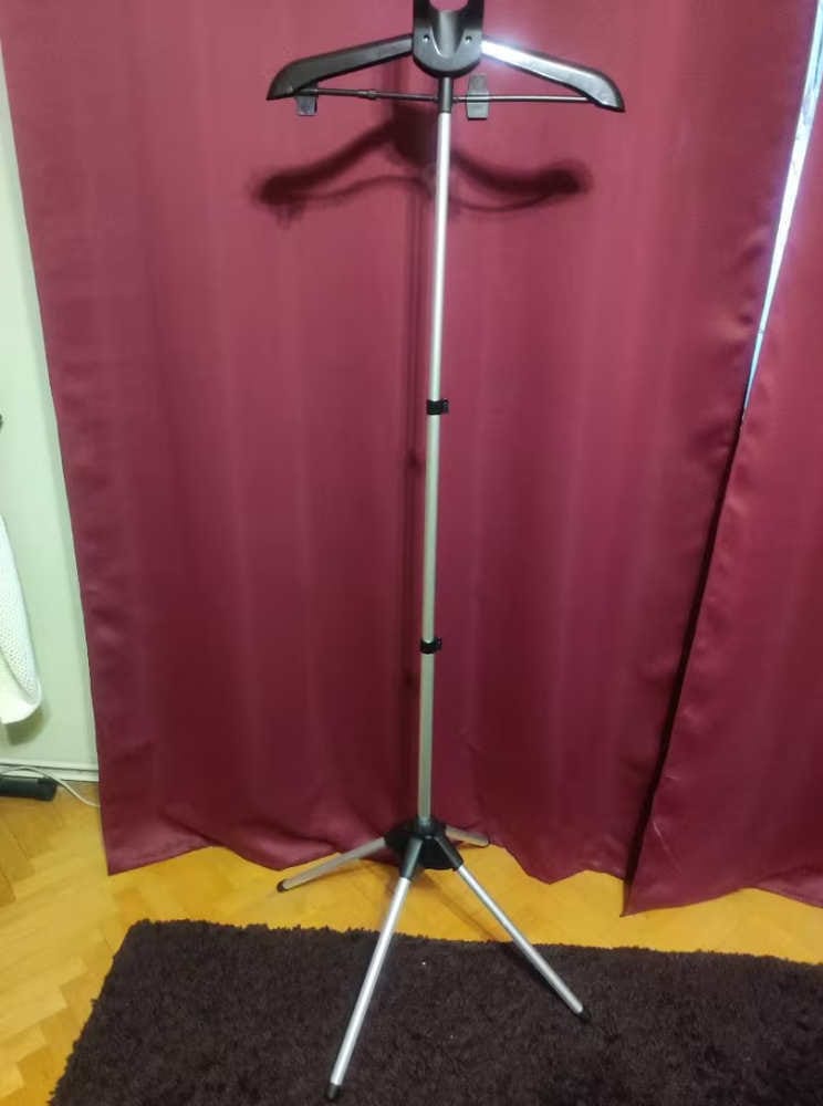 Customer photo review of Adjustable Garment Steamer Rack