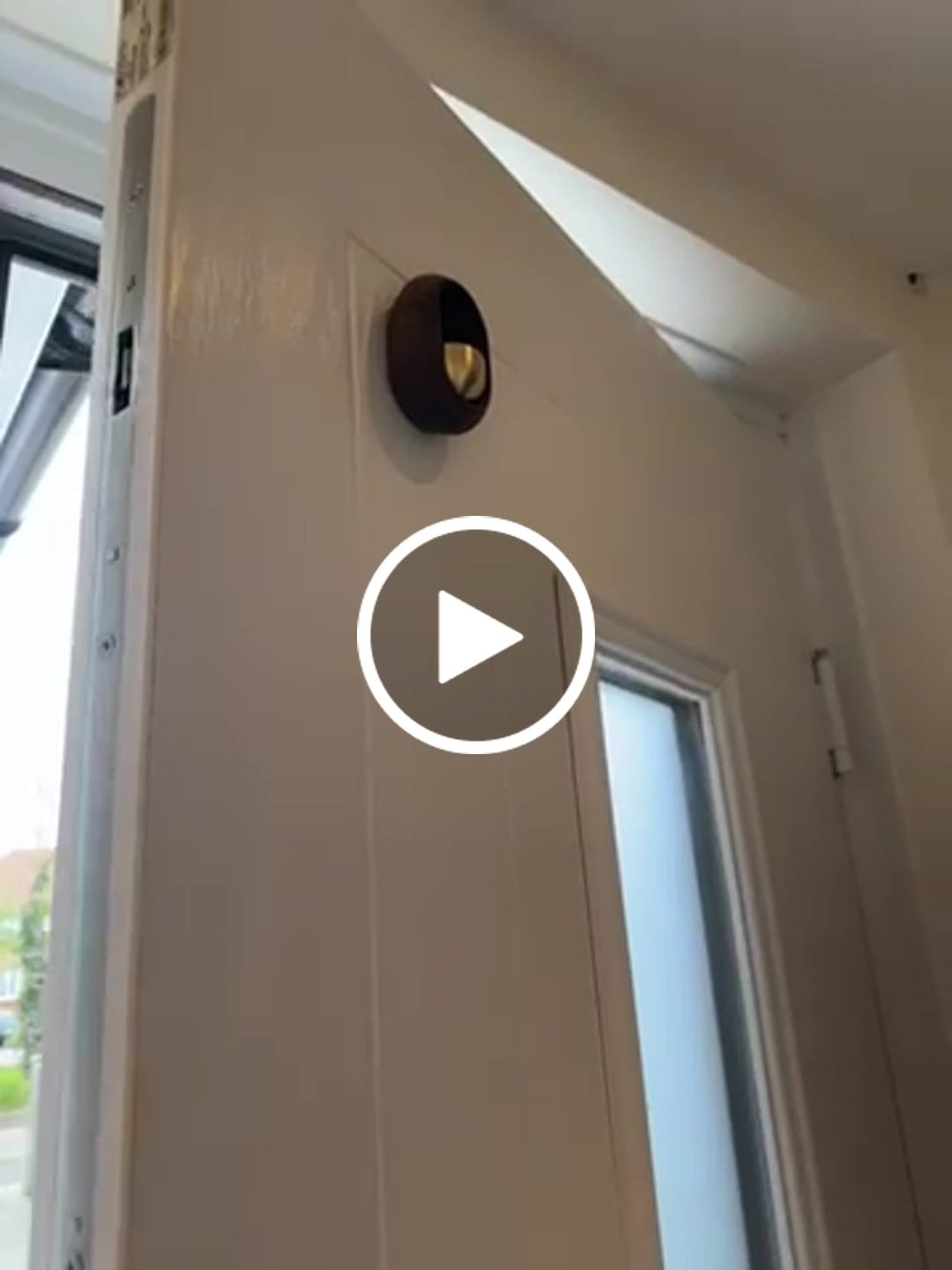 Customer video review of Feylona - Aura Door Chime