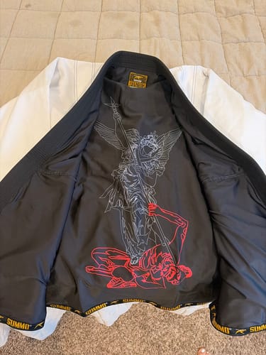 Customer photo review of Exclusive Custom Rash Guard lining With Your Logo/Name BJJ GI
