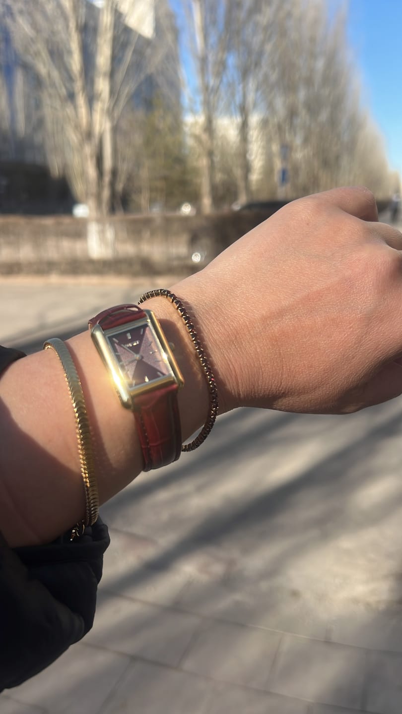 Customer photo review of Ava Gold Burgundy