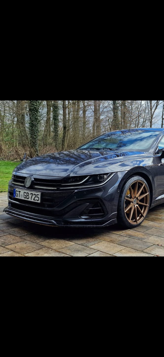 Customer photo review of Volkswagen logo front grill LED mirror illuminated emblem ACC radar compatible