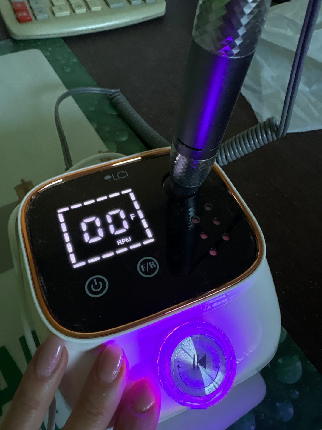 Customer photo review of Fresa per Unghie Professionale LCI - 45000 RPM Touchscreen Display Lcd