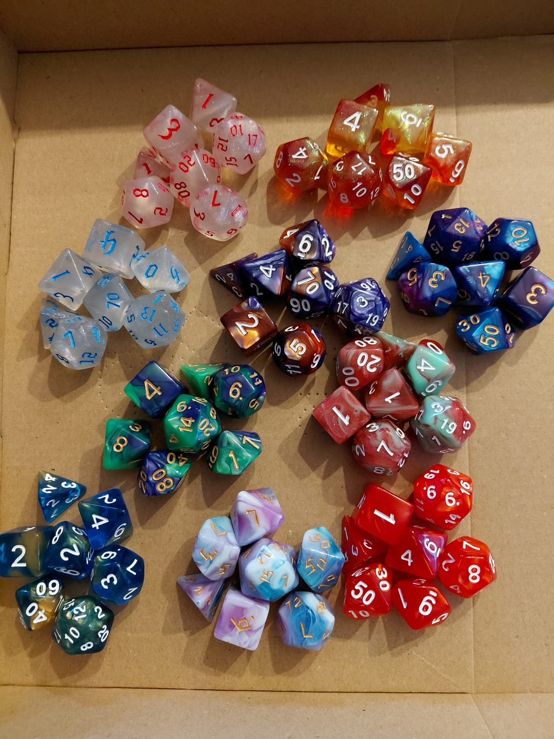 Customer photo review of Mystery Bag of Holding mit 10x7 Kunststoff Würfel