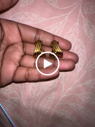 Customer video review of Crossed Earrings