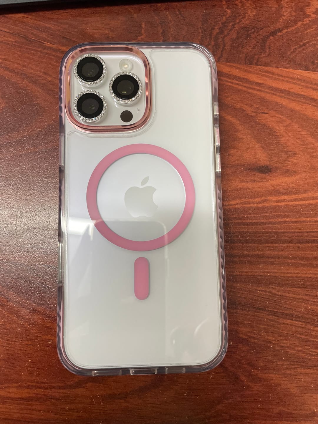 Customer photo review of Accent Crystal MagSafe iPhone Case