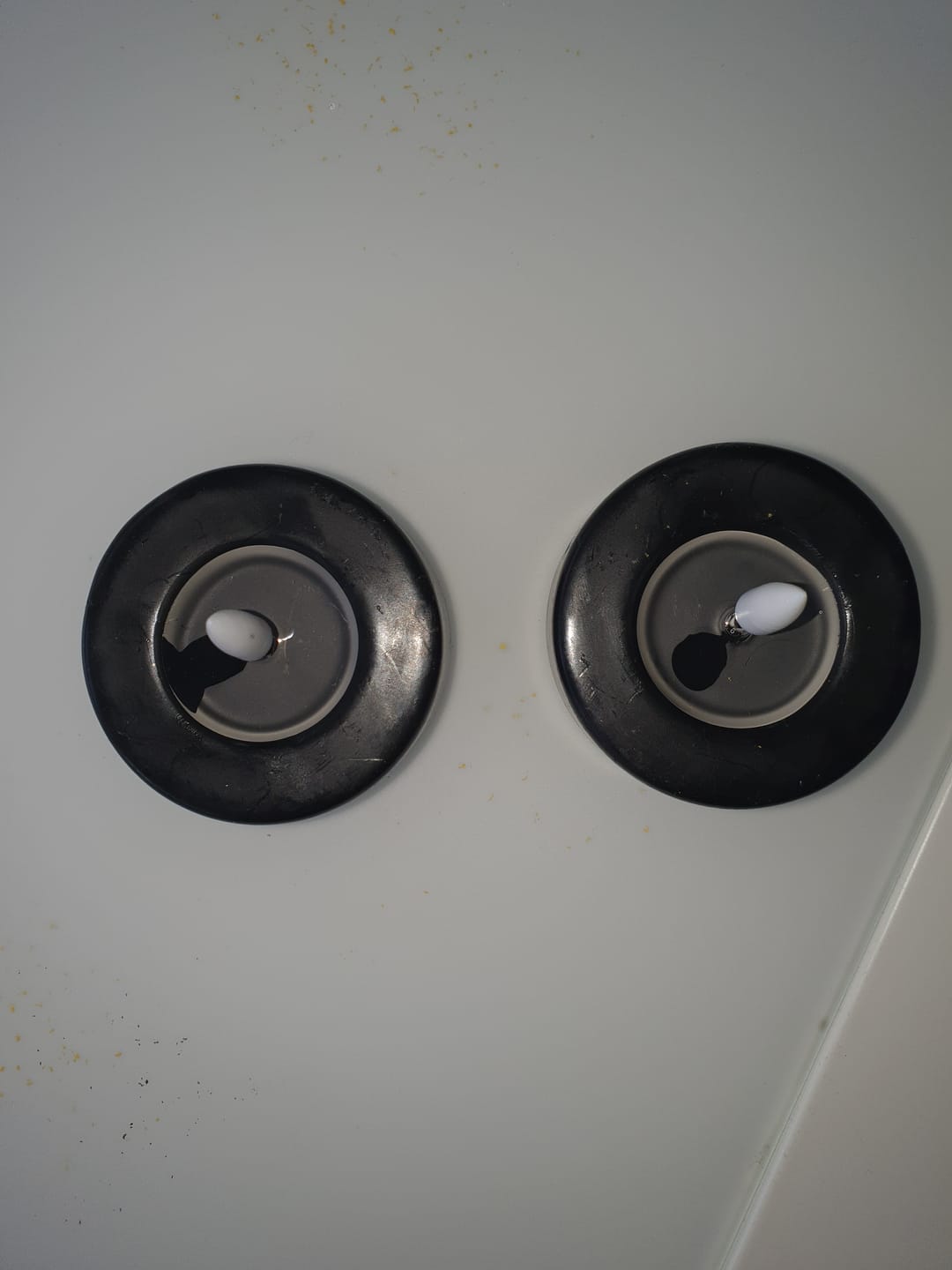 Customer photo review of LED Jumbo Fyrfadslys 2 stk. (Store) Sort