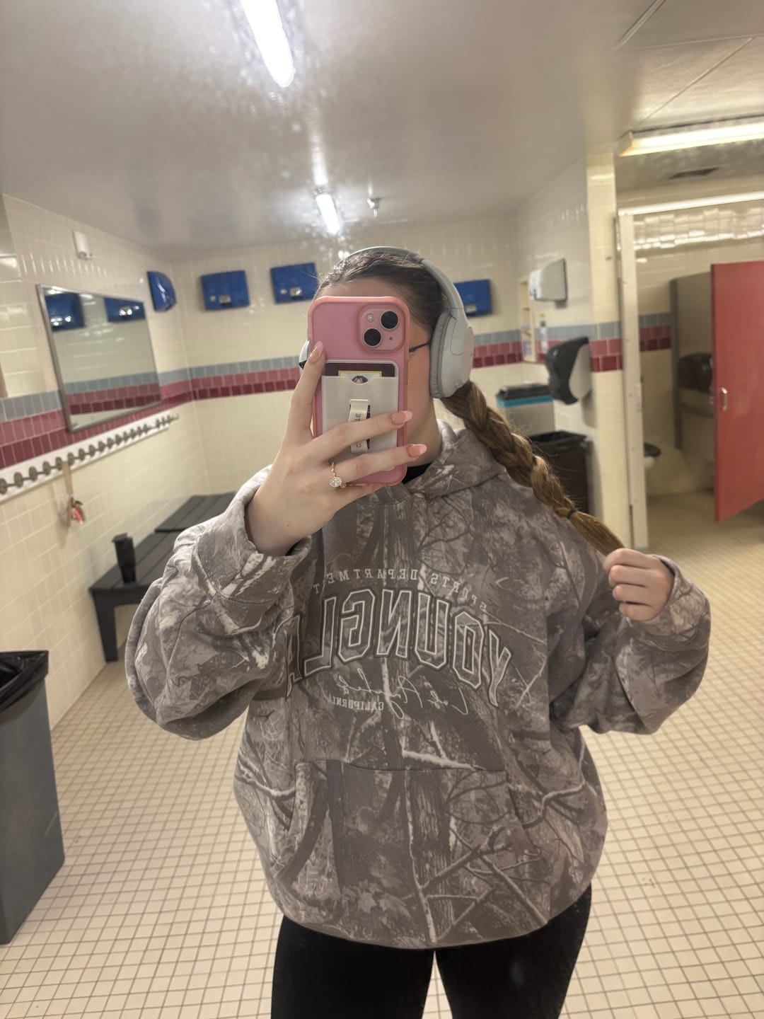 Customer photo review of W5192 - Layover Hoodie