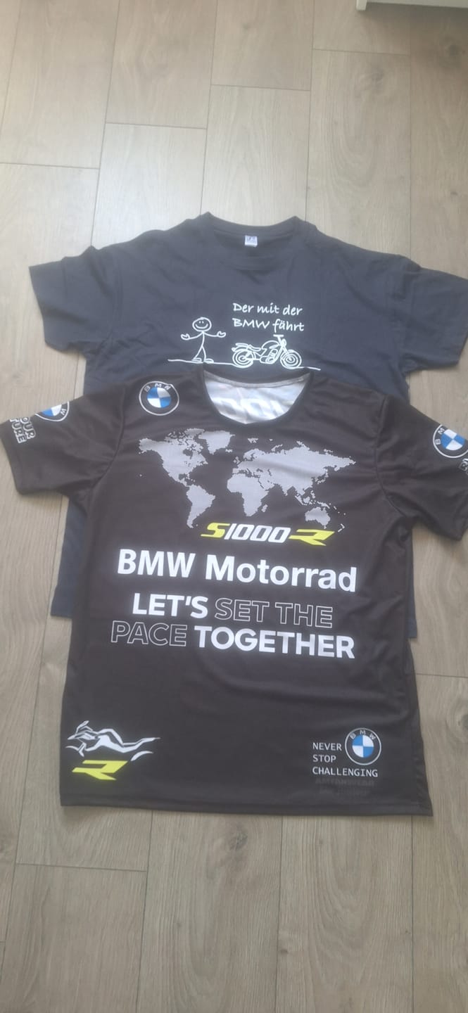 Customer photo review of Der mit der BMW fährt - Herren Shirt