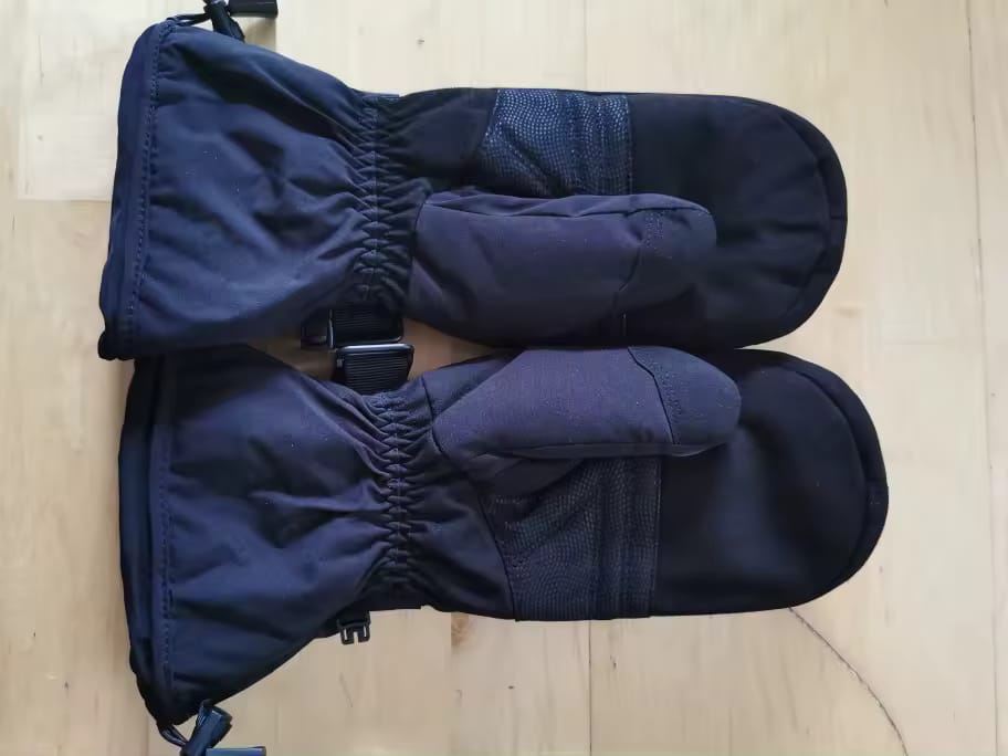 Customer photo review of Rechargeable Waterproof Electric Heated Winter Mittens
