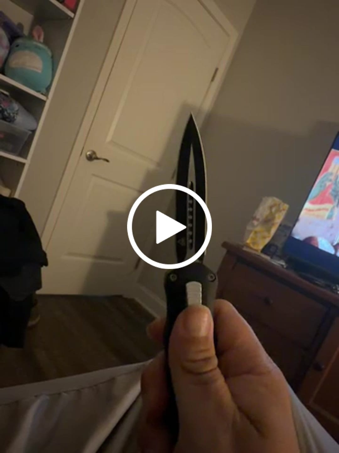Customer video review of Black Reaper OTF Knife