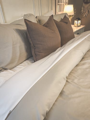 Customer photo review of MarshMellow Comforter