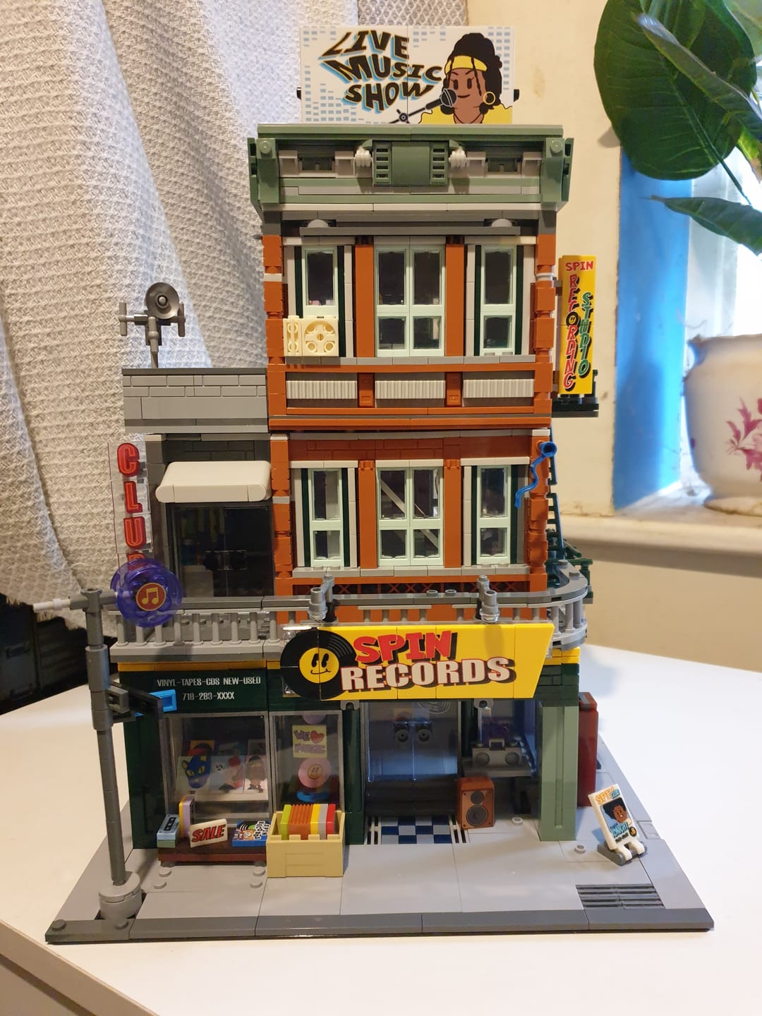 Customer photo review of Record Store by LumiBricks UK