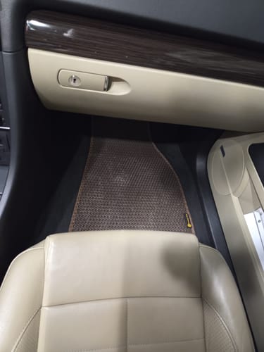 Customer photo review of Auto Fußmatten nach Maß - Vorne
