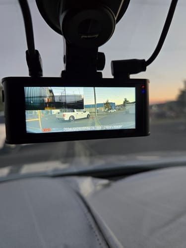 Customer photo review of REDTIGER F7NP Dash Cam Front Rear, STARVIS 2 Sensor, 5.8GHz WiFi-20MB/s Fast Download, Dash Camera for Cars with GPS, HDR Night Vision, 170°Wide Angle, 24H Parking Mode