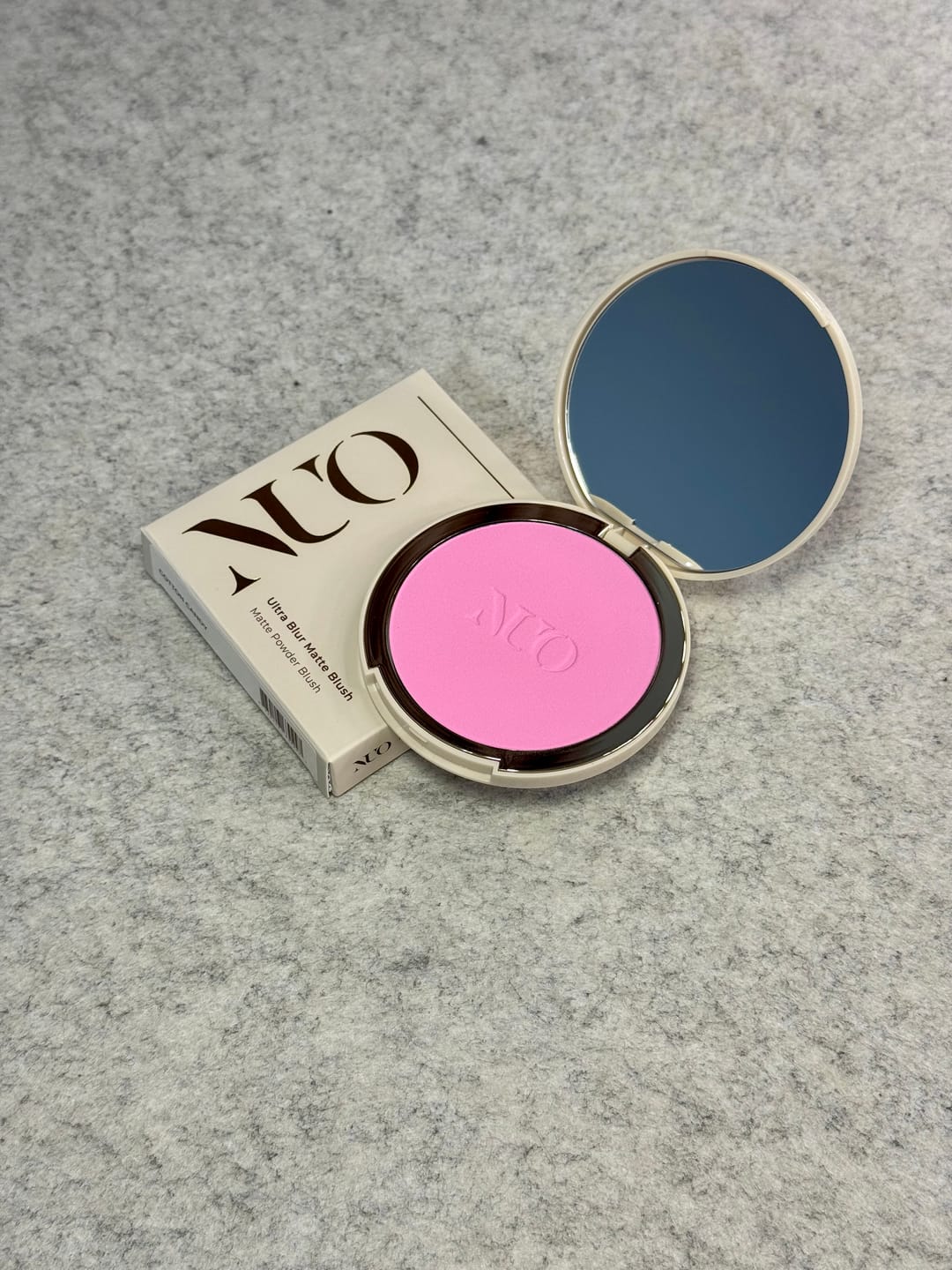 Customer photo review of Blush pudra cu efect de blurare