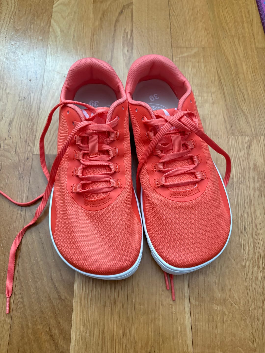 Customer photo review of Vaistoa Tahto | Gym Barefoot Shoes