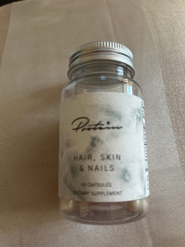 Customer photo review of Hair, Skin & Nails, 60 Capsules