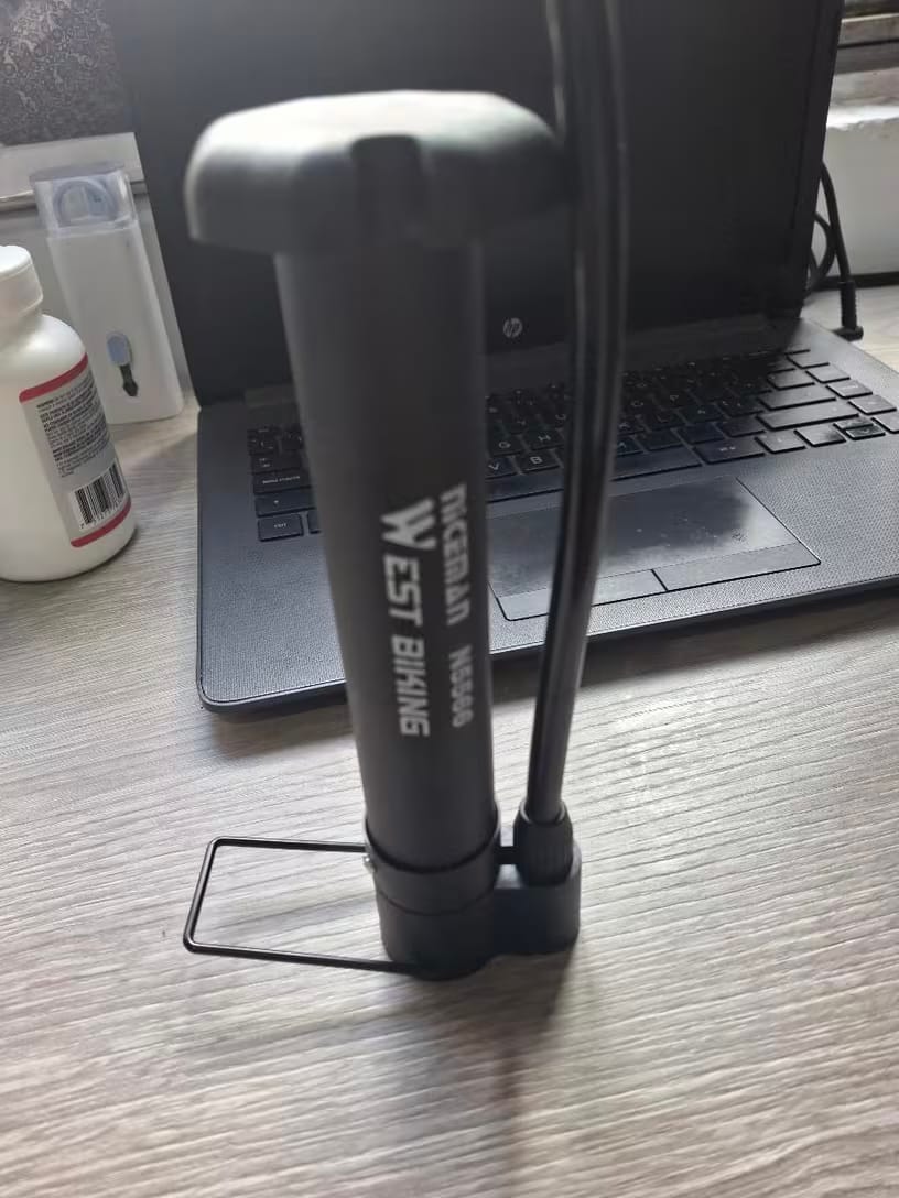 Customer photo review of Manuelle Standfahrradpumpe & Aufblasgerät 5,5 bar