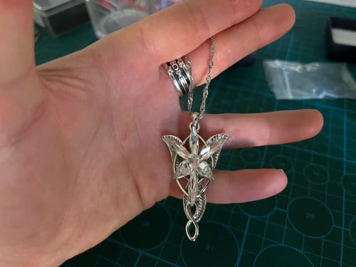 Customer photo review of Evenstar 925 Silver Necklace