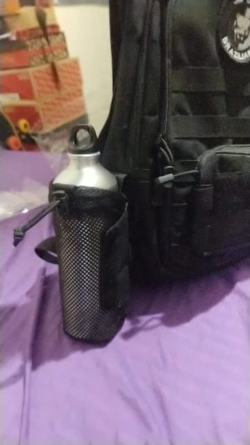 Customer photo review of Taktische MOLLE Faltbare Wasserflaschen-Tasche