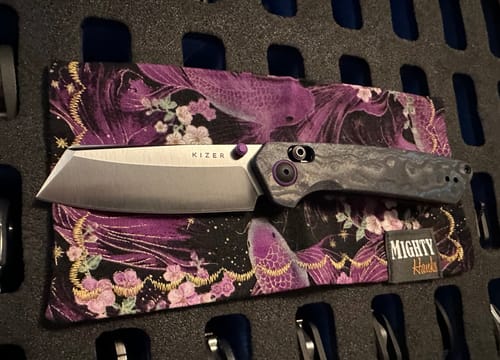 Customer photo review of Kizer Madrac Knife Damtanium Camo Carbon Elmax BLADE DISTRICT EXCLUSIVE