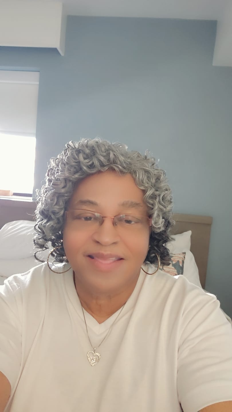 Customer photo review of Bobbi Boss Full Wig - M1043 BRIONA