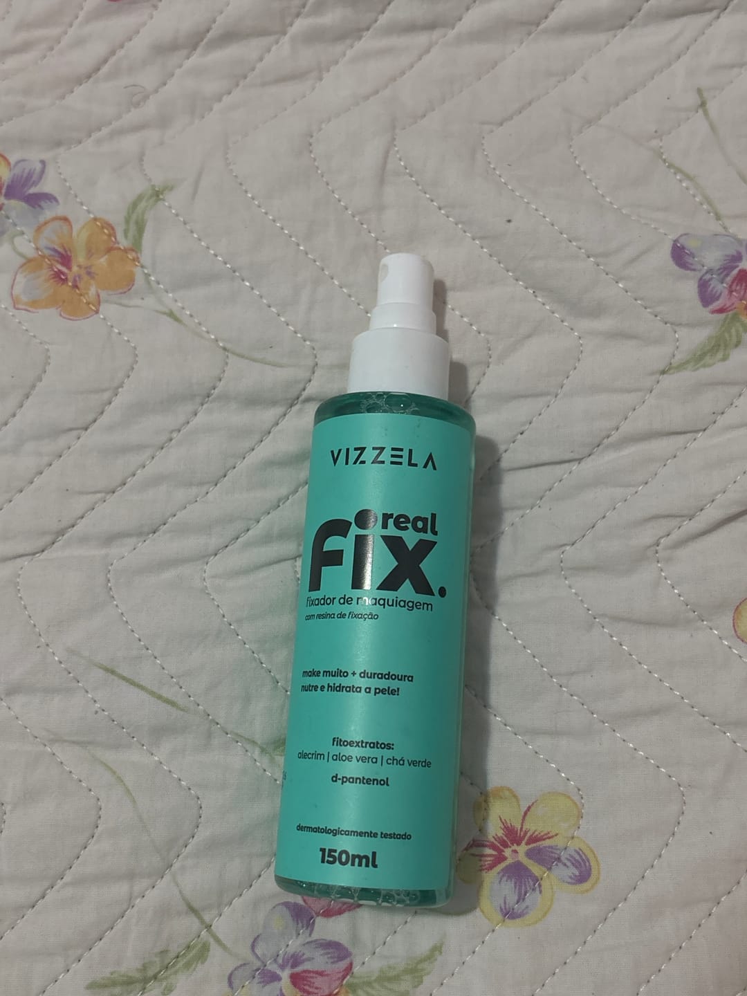 Customer photo review of Fixador de Maquiagem Real Fix - Vizzela