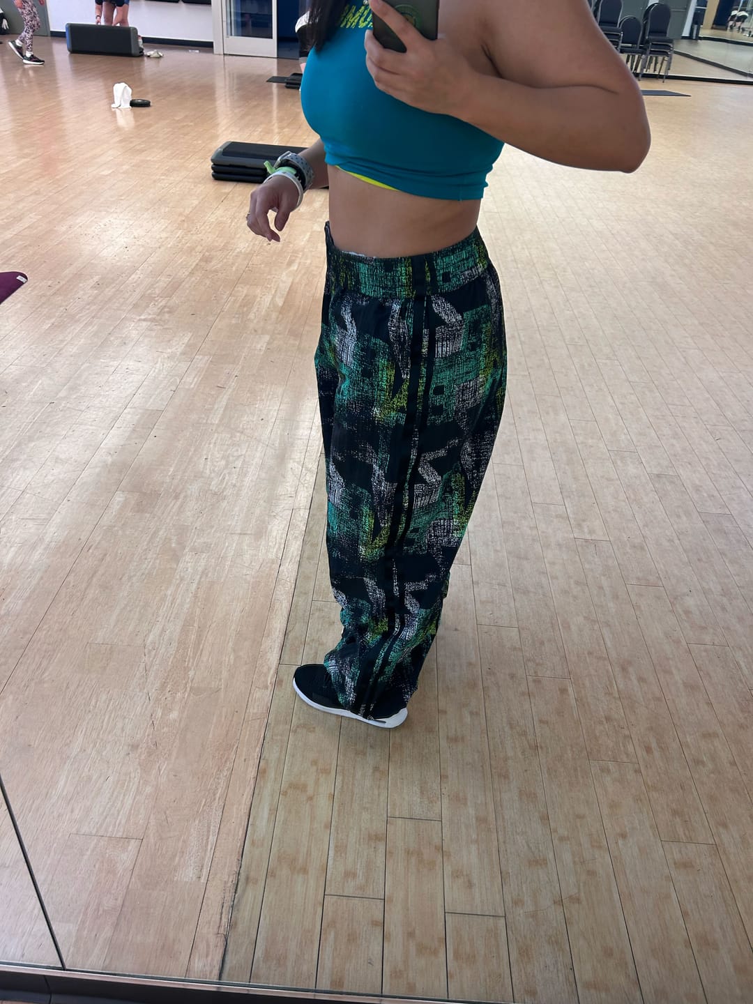 Customer photo review of Latin Movement Men's Pants