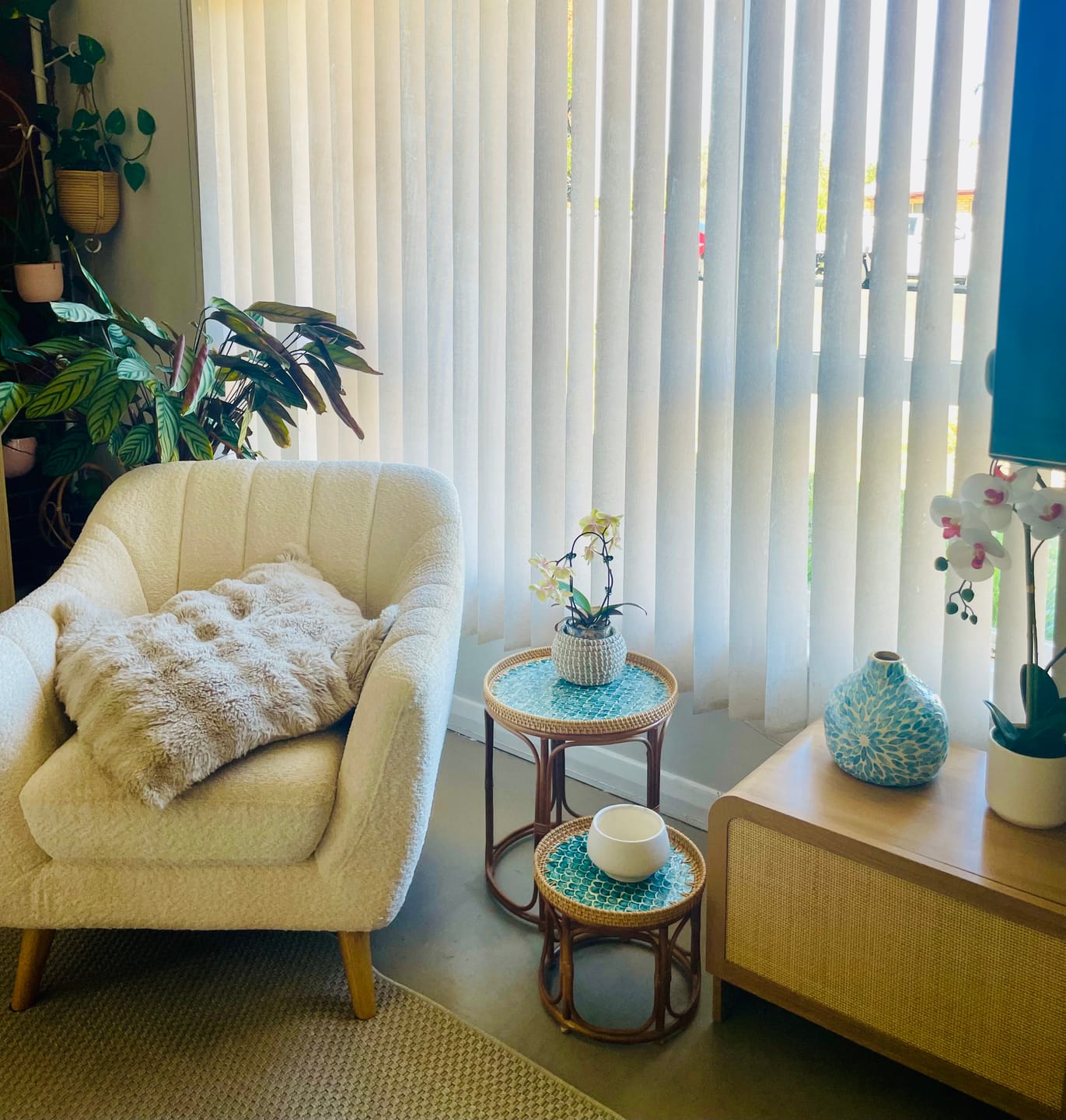 Customer photo review of Sirena Rattan Table Set