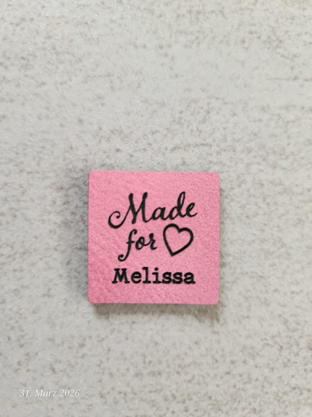 Customer photo review of Kunstleder Labels personalisiert mit Name oder Logo