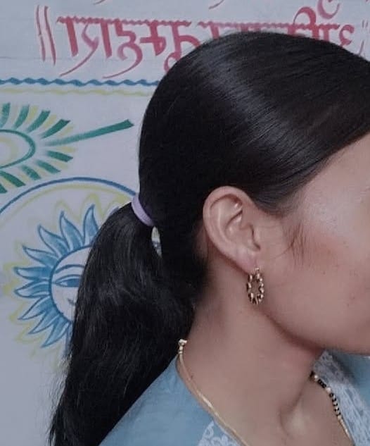 Customer photo review of Heart Link Hoop Earrings