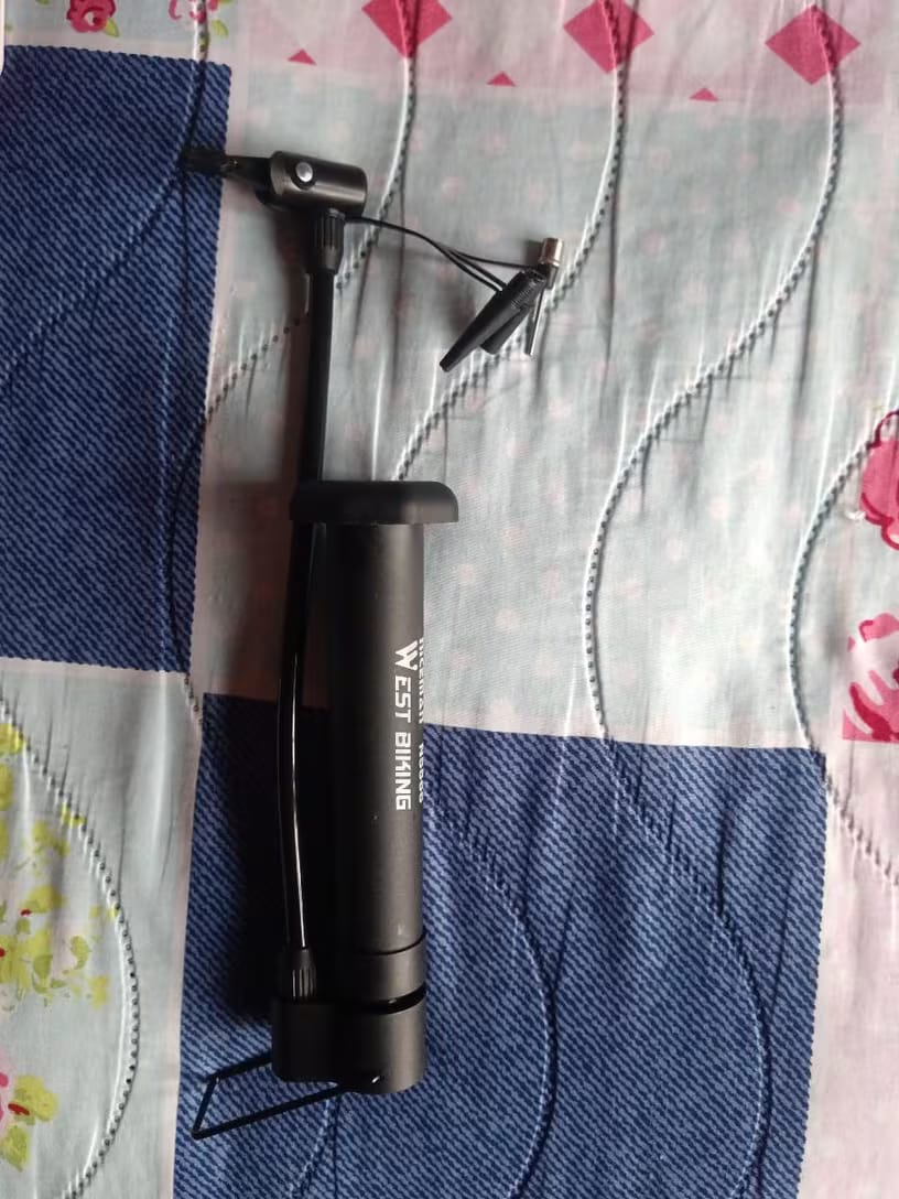 Customer photo review of 80 PSI Manual Floor Bike Pump & Inflator