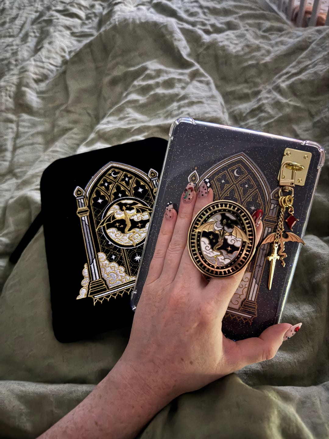 Customer photo review of Dragon Lore eReader Sleeve