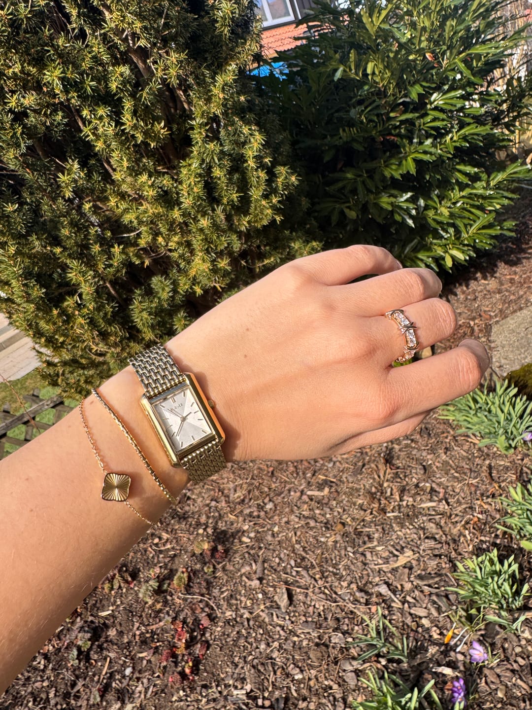 Customer photo review of Flora Gold Bracelet