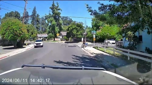 Customer photo review of 4K Dash Cam Pro – Ultra HD recording with front/rear cameras, night vision, and 24/7 monitoring